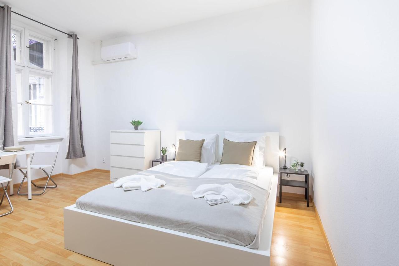 Very Central Convenient Flat Budapest Exterior photo