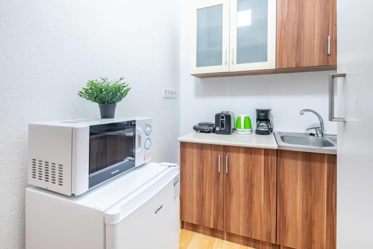 Very Central Convenient Flat Budapest Exterior photo