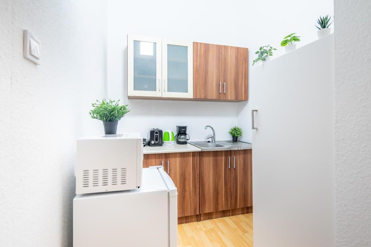 Very Central Convenient Flat Budapest Exterior photo