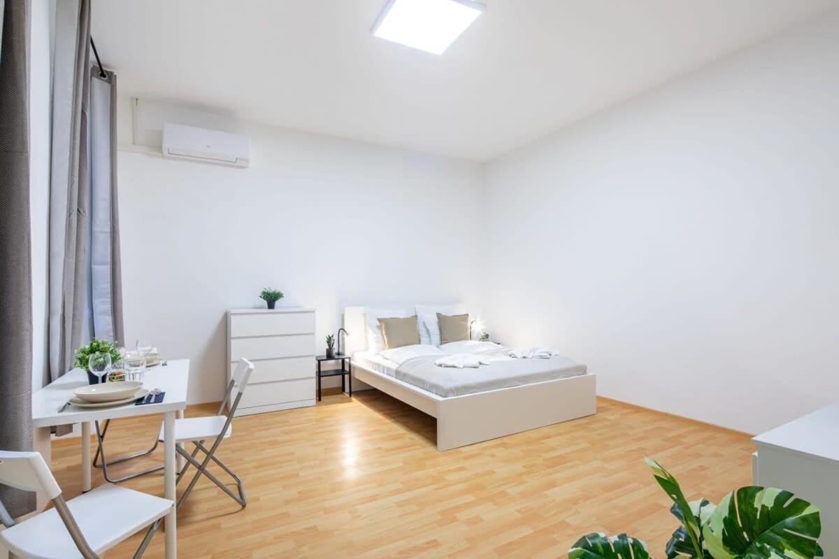 Very Central Convenient Flat Budapest Exterior photo